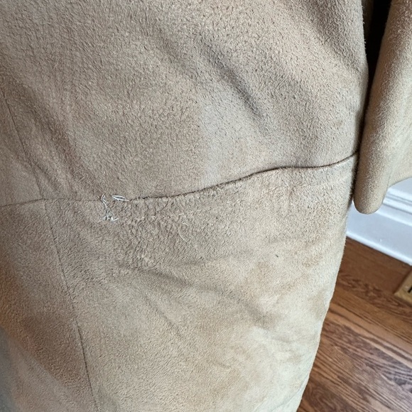 Vintage Suede Button Front Coat Fur Collar - Picture 5 of 8